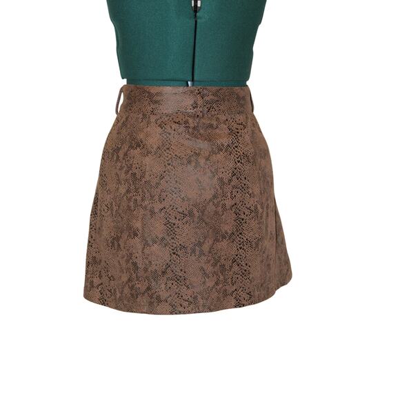 Olivaceous x The Impeccable Pig Faux Suede Snakeskin Mini Skirt Brown M - Picture 3 of 6